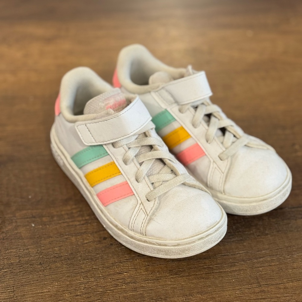 Kids White Sneakers with Pastel Stripe Accents